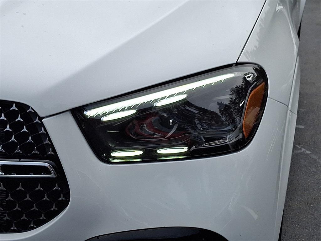 new 2026 Mercedes-Benz GLE 450 car, priced at $88,810
