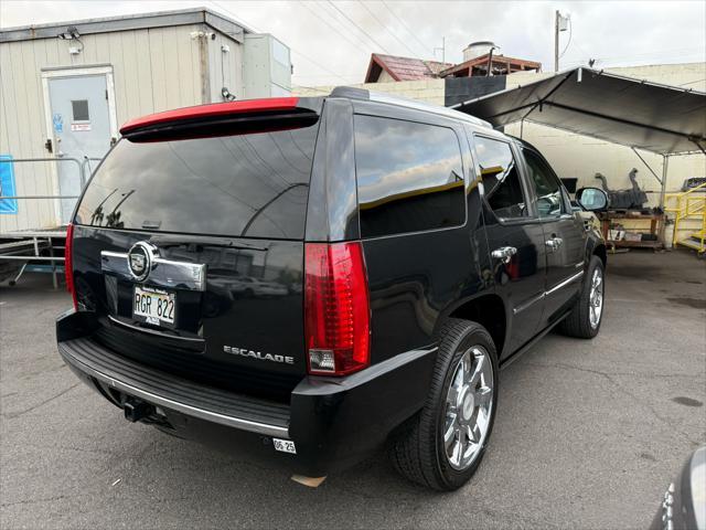 used 2010 Cadillac Escalade car, priced at $10,995