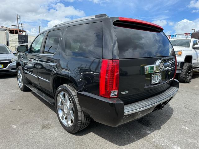 used 2010 Cadillac Escalade car, priced at $10,995