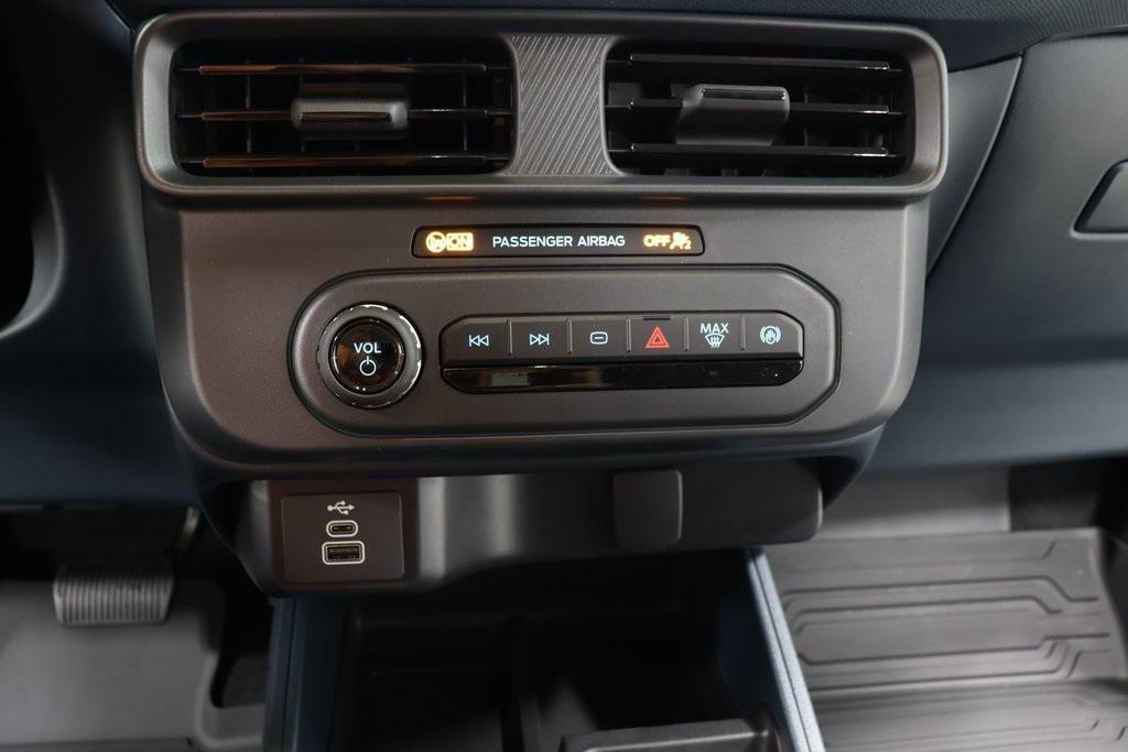 new 2025 Ford Maverick car, priced at $27,969