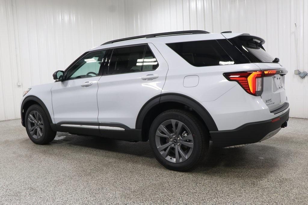 new 2025 Ford Explorer car, priced at $48,445