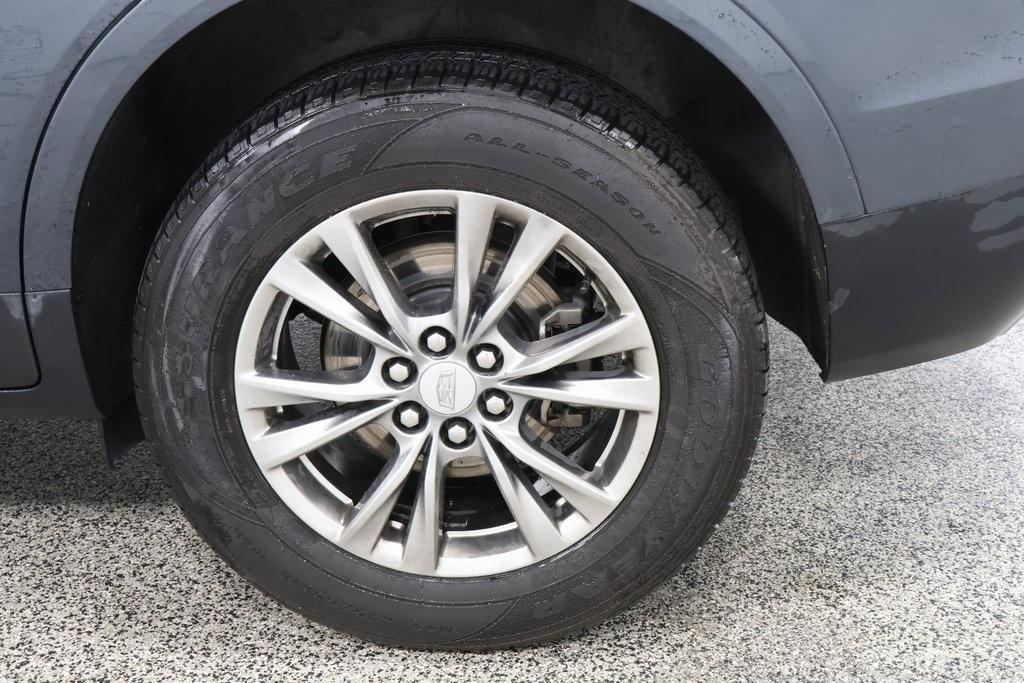 used 2021 Cadillac XT5 car, priced at $23,270