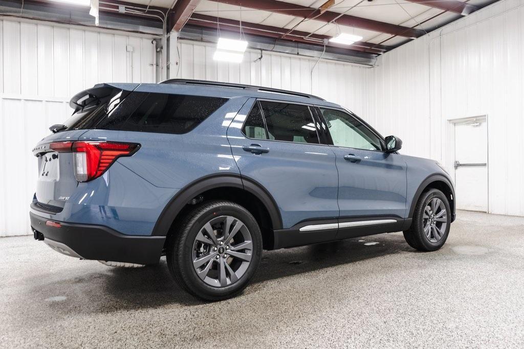 new 2025 Ford Explorer car, priced at $48,680