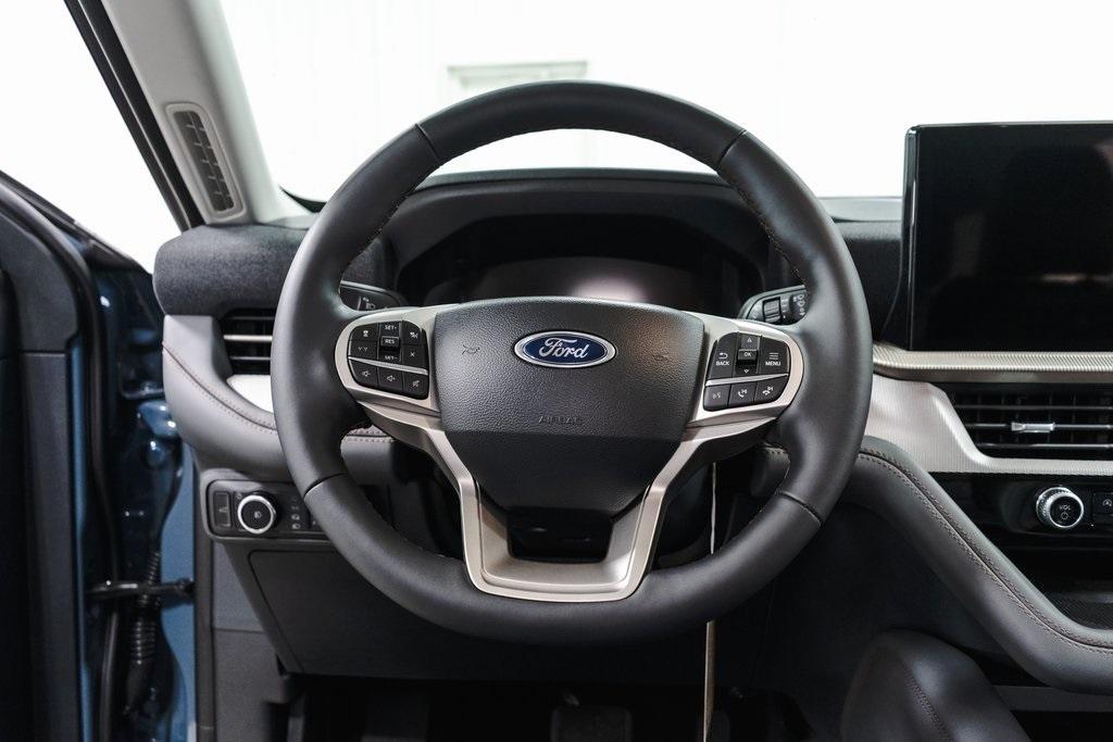 new 2025 Ford Explorer car, priced at $48,680