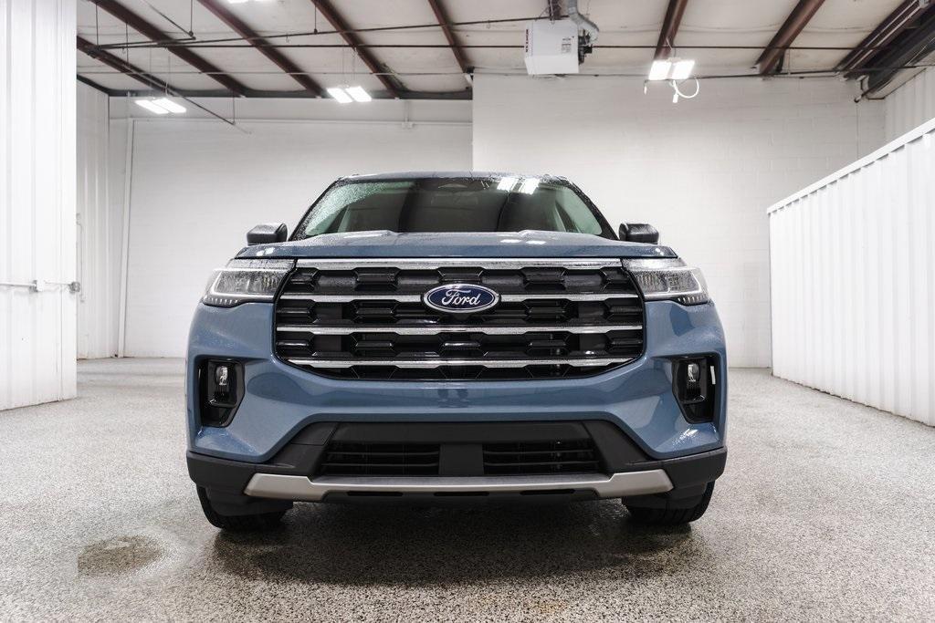 new 2025 Ford Explorer car, priced at $48,680