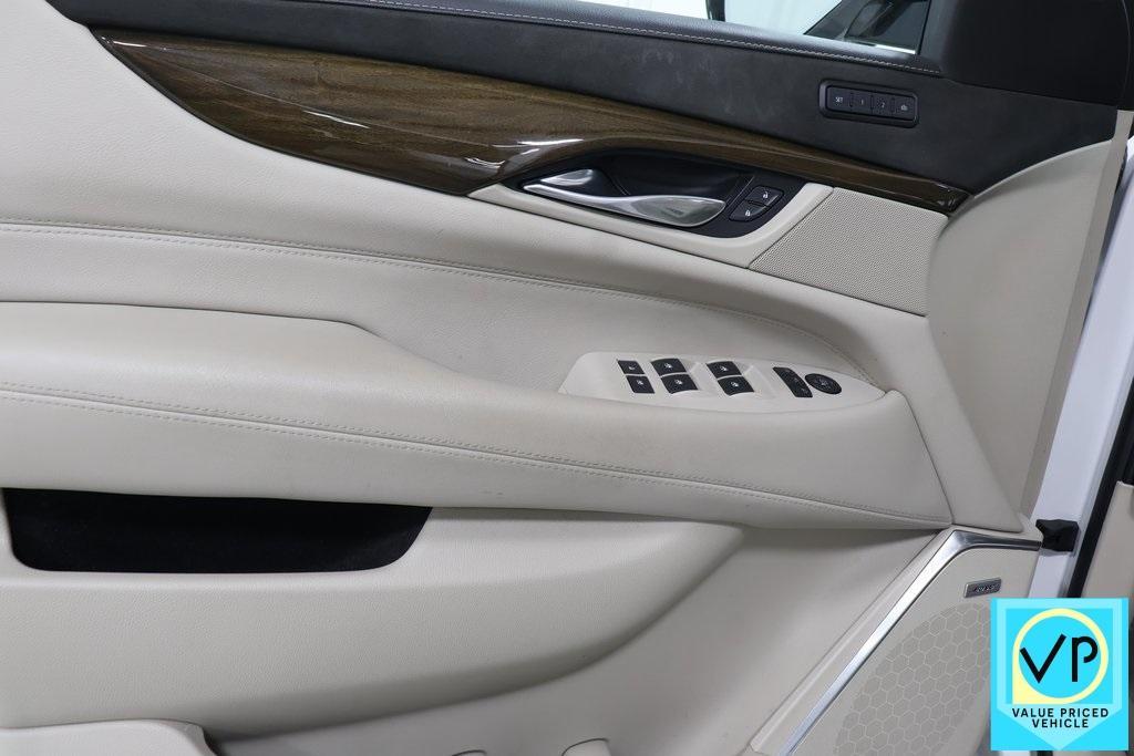 used 2019 Cadillac Escalade car, priced at $33,498