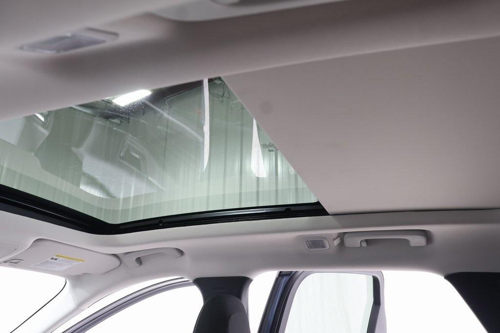 new 2025 Ford Escape car, priced at $26,995