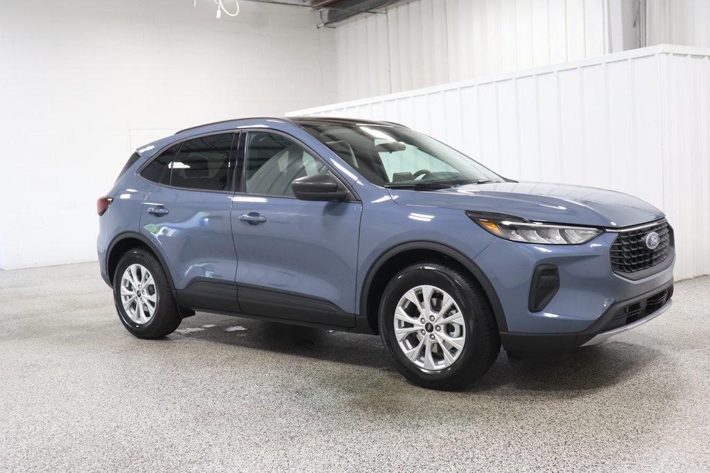 new 2025 Ford Escape car, priced at $26,995