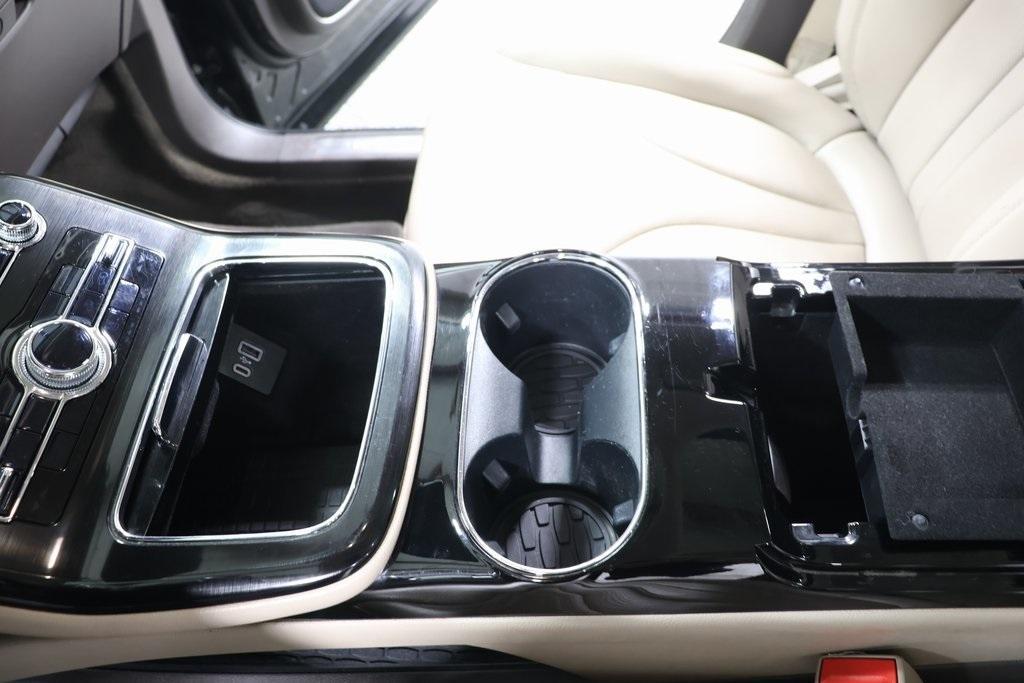 used 2022 Lincoln Nautilus car, priced at $31,995