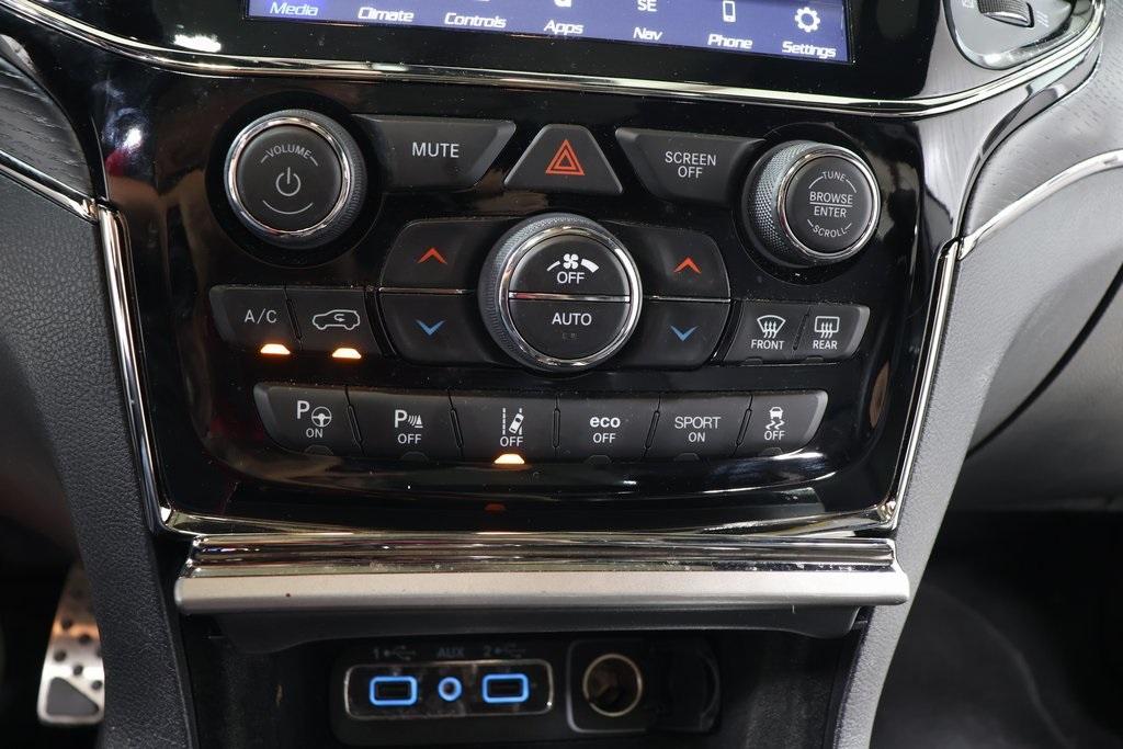 used 2020 Jeep Grand Cherokee car, priced at $26,994