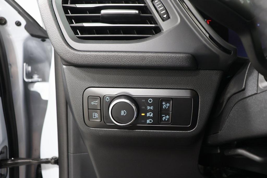 new 2025 Ford Escape car, priced at $38,475