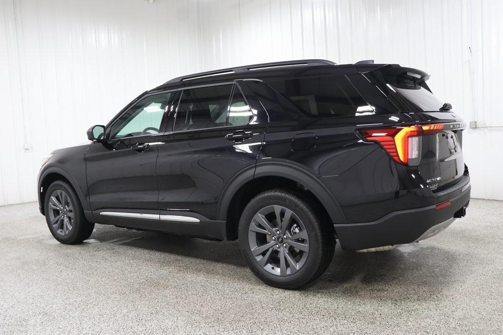new 2025 Ford Explorer car, priced at $45,457