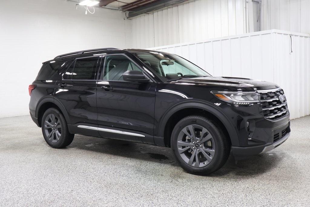 new 2025 Ford Explorer car, priced at $45,457