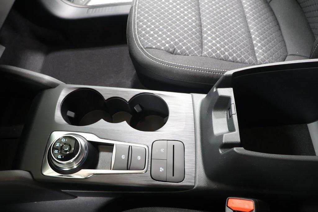 new 2025 Ford Escape car, priced at $27,950