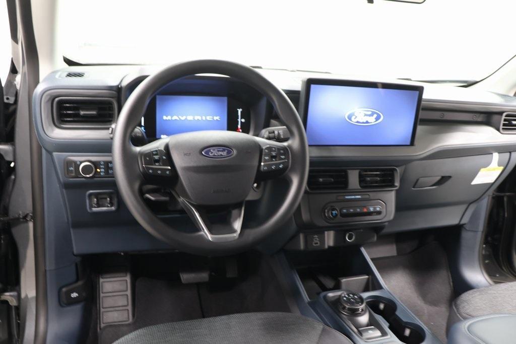 new 2025 Ford Maverick car, priced at $31,200