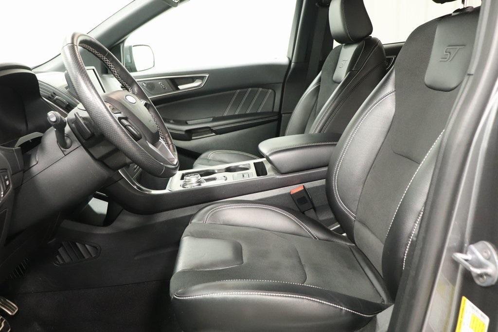 used 2024 Ford Edge car, priced at $37,230