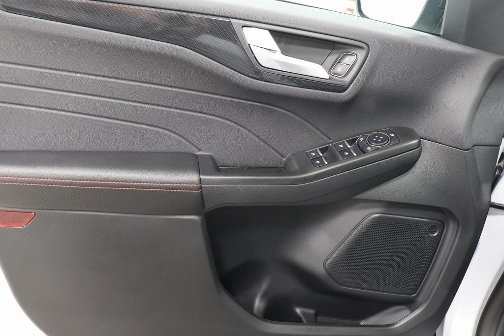 new 2025 Ford Escape car, priced at $27,429