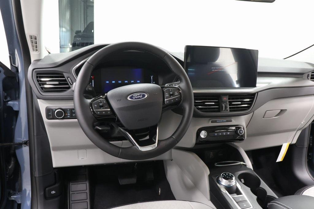 new 2025 Ford Escape car, priced at $26,995