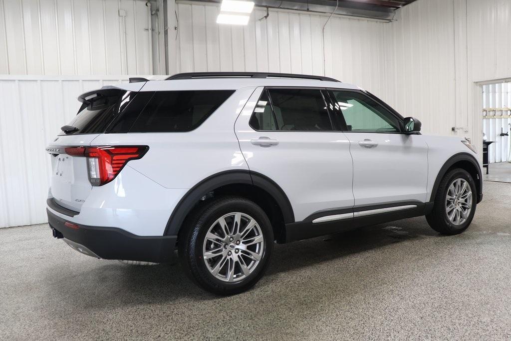 new 2025 Ford Explorer car, priced at $44,295