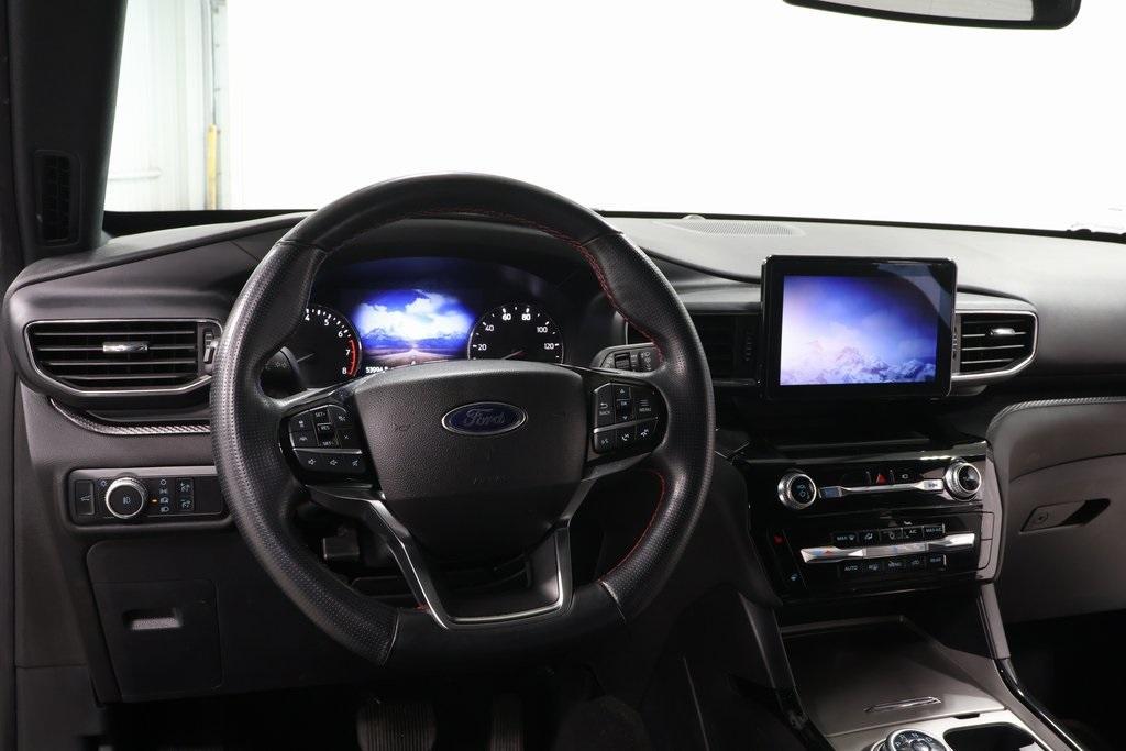 used 2022 Ford Explorer car, priced at $31,994