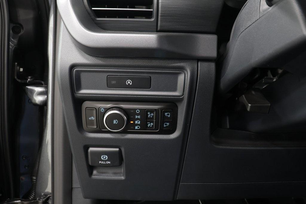 new 2025 Ford F-150 car, priced at $59,000
