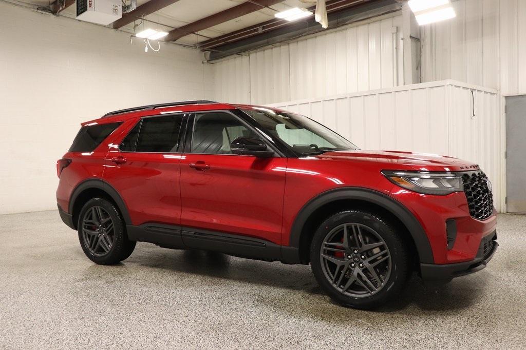 new 2025 Ford Explorer car, priced at $57,895