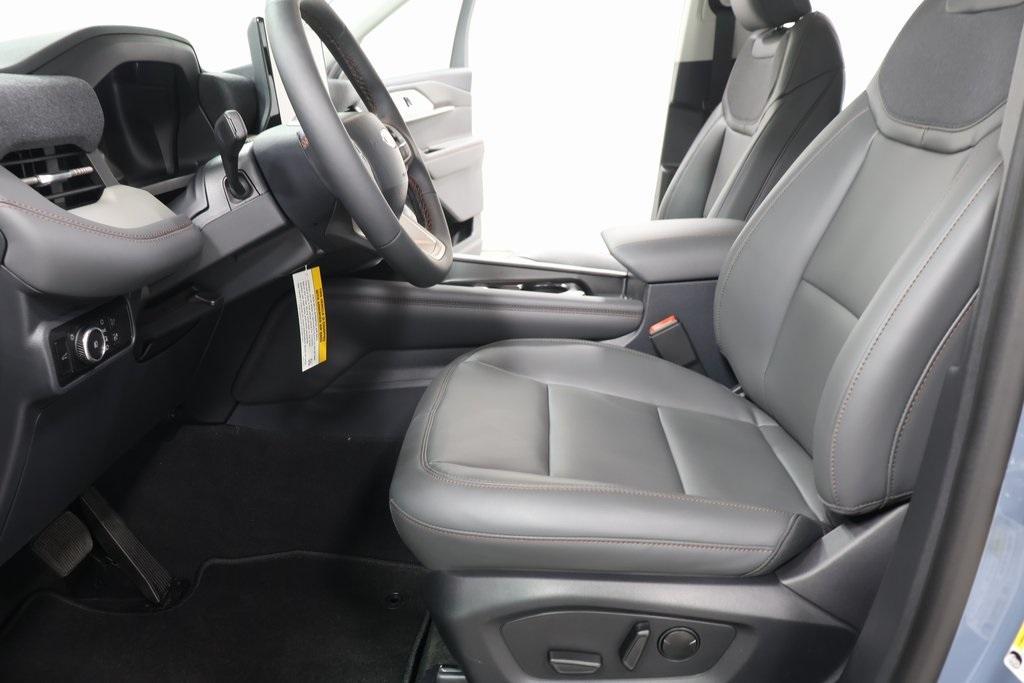 new 2025 Ford Explorer car, priced at $44,495