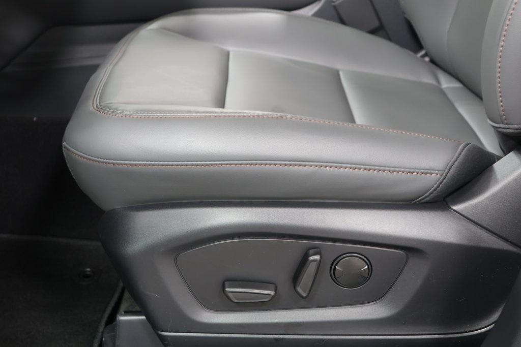 new 2025 Ford Explorer car, priced at $44,495