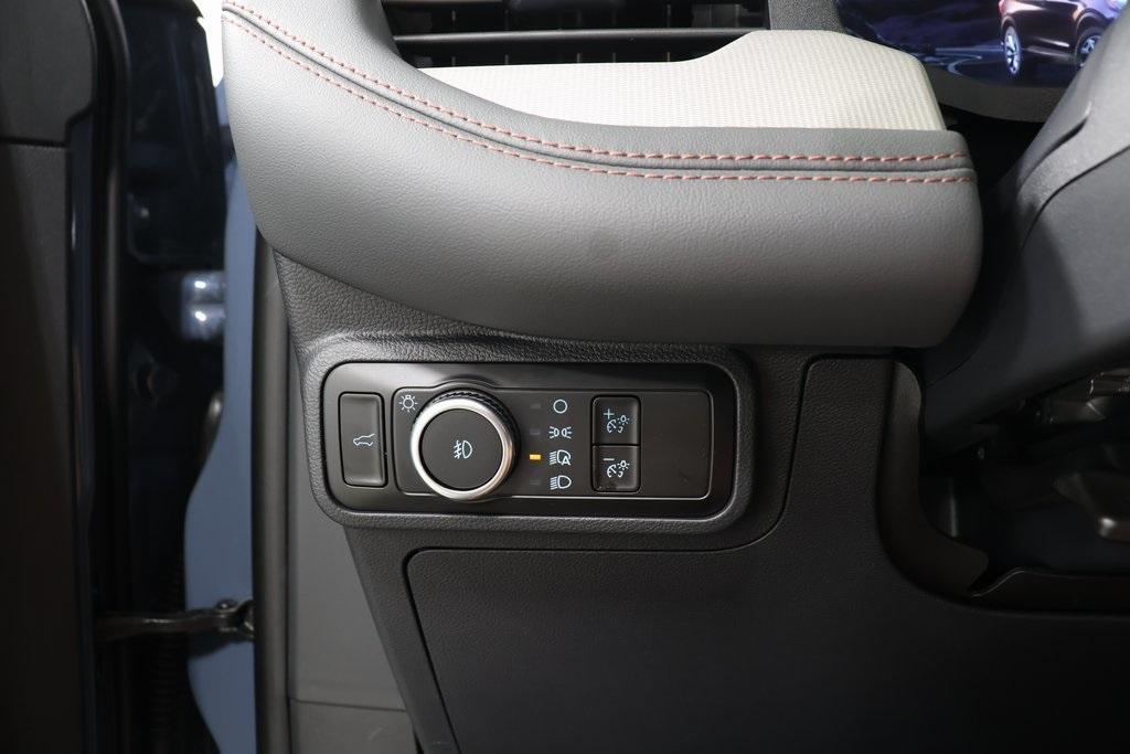 new 2025 Ford Explorer car, priced at $44,495