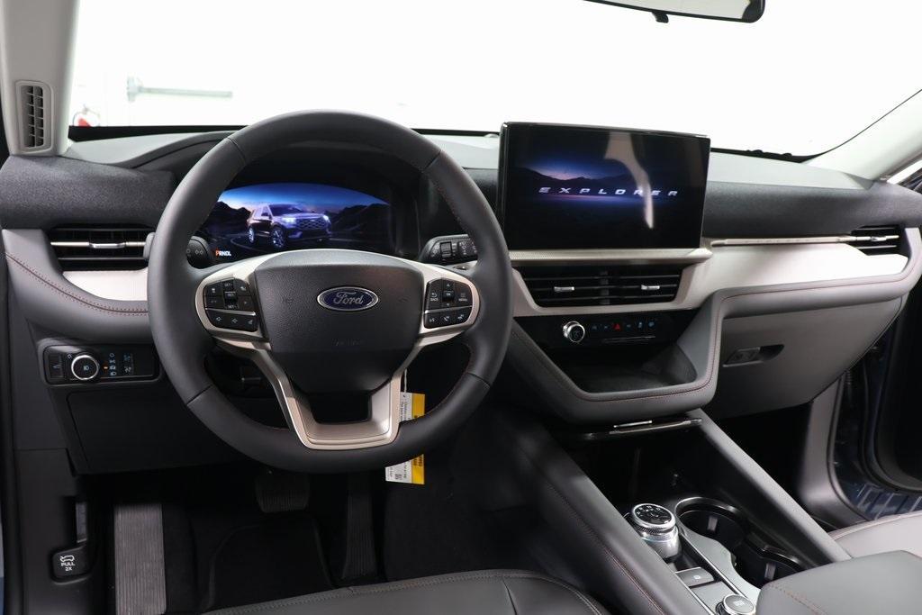 new 2025 Ford Explorer car, priced at $44,495