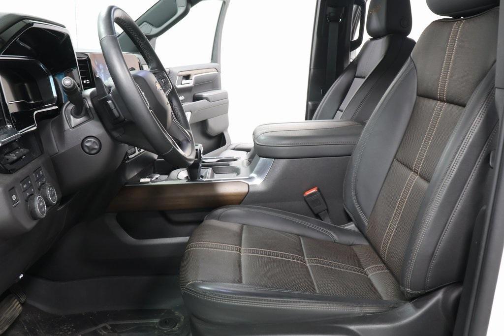 used 2025 Chevrolet Silverado 1500 car, priced at $62,994