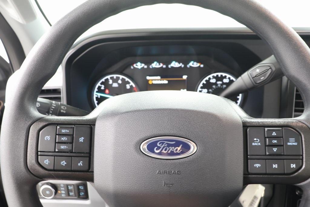 new 2025 Ford F-250 car, priced at $51,995