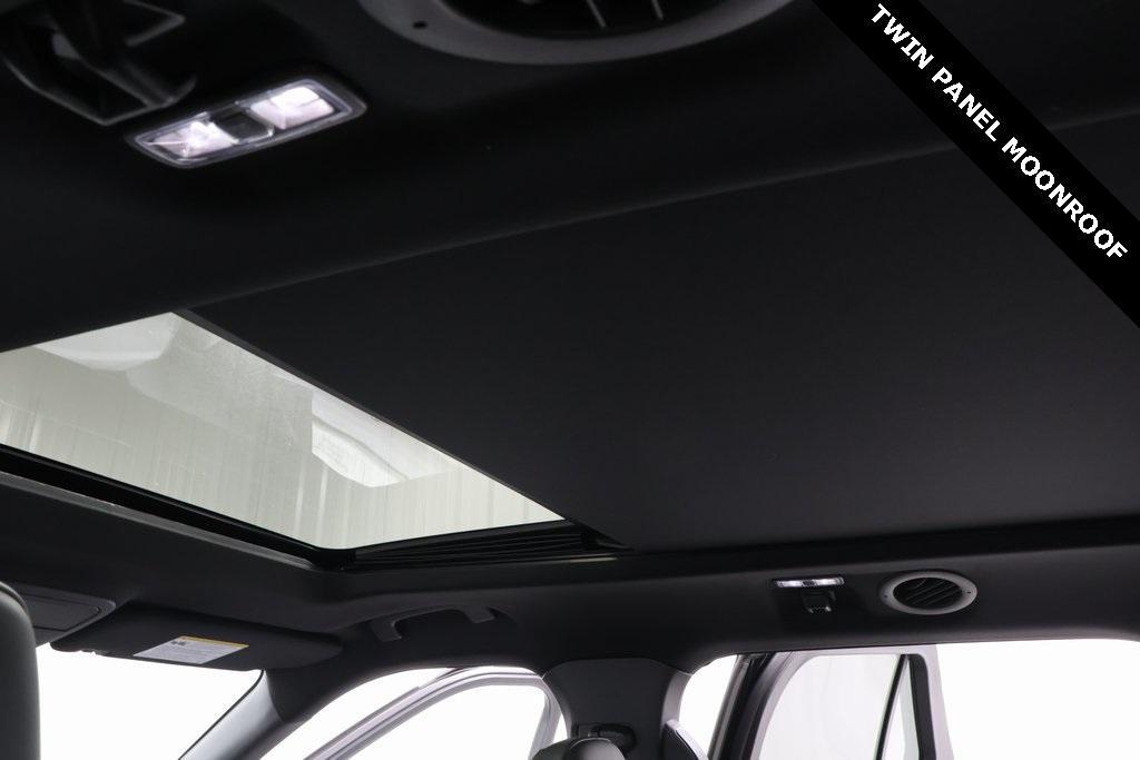 used 2022 Ford Explorer car, priced at $35,270