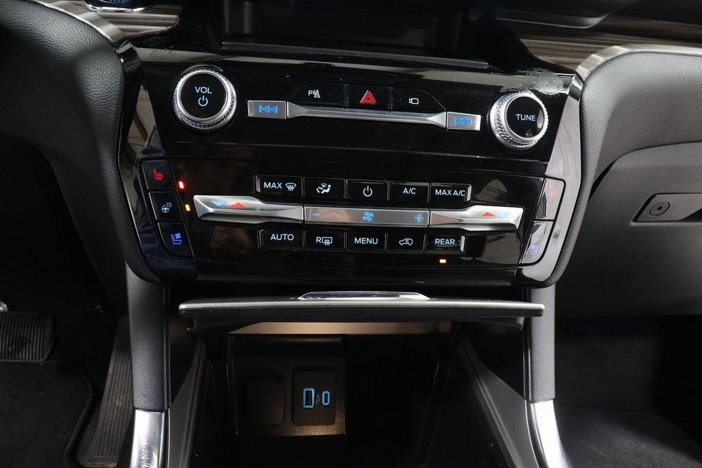 used 2022 Ford Explorer car, priced at $27,994