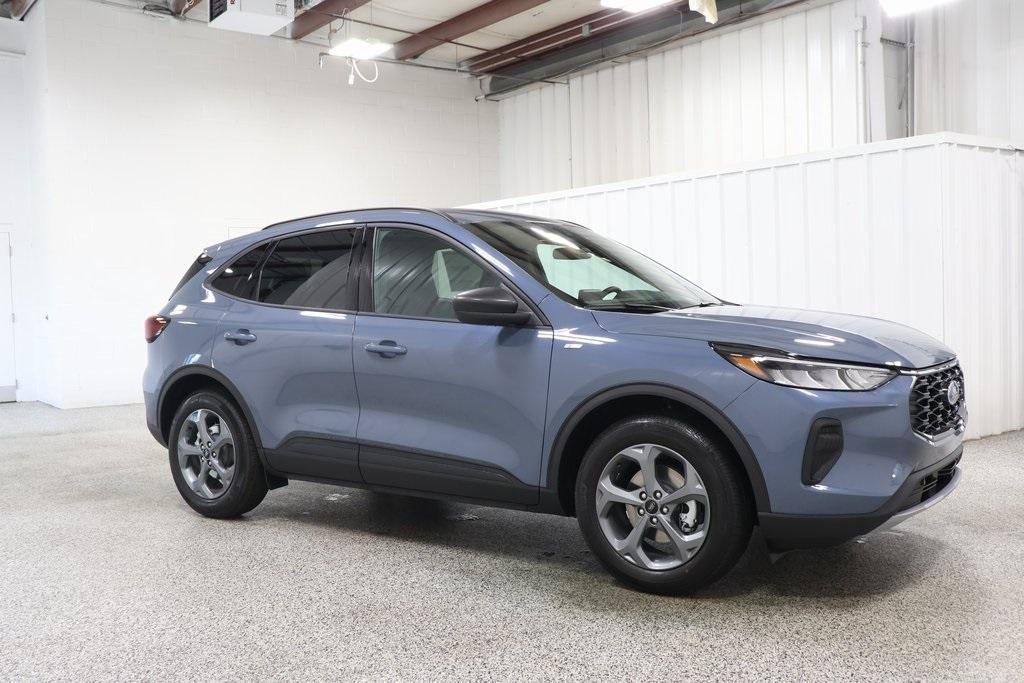 new 2025 Ford Escape car, priced at $27,500