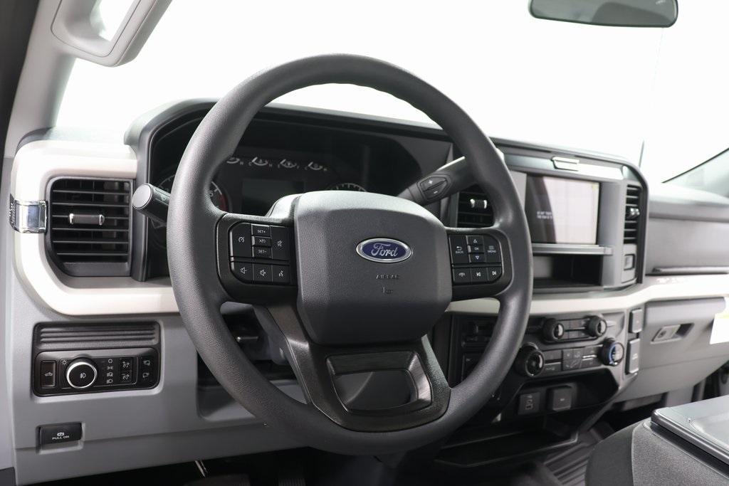 new 2025 Ford F-350 car, priced at $57,715