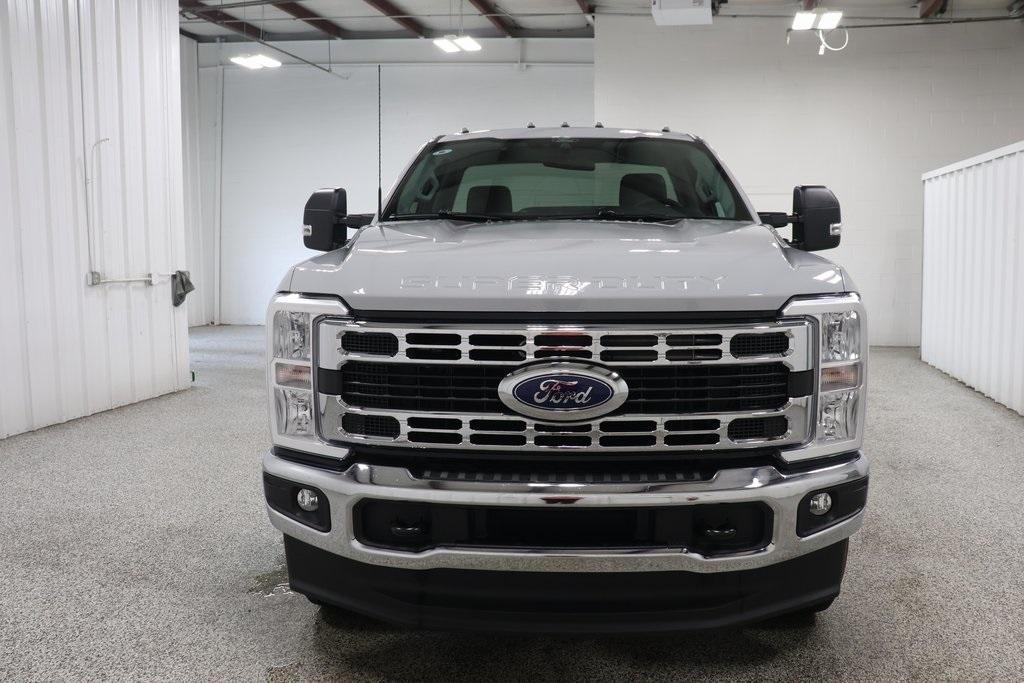 new 2025 Ford F-350 car, priced at $57,715
