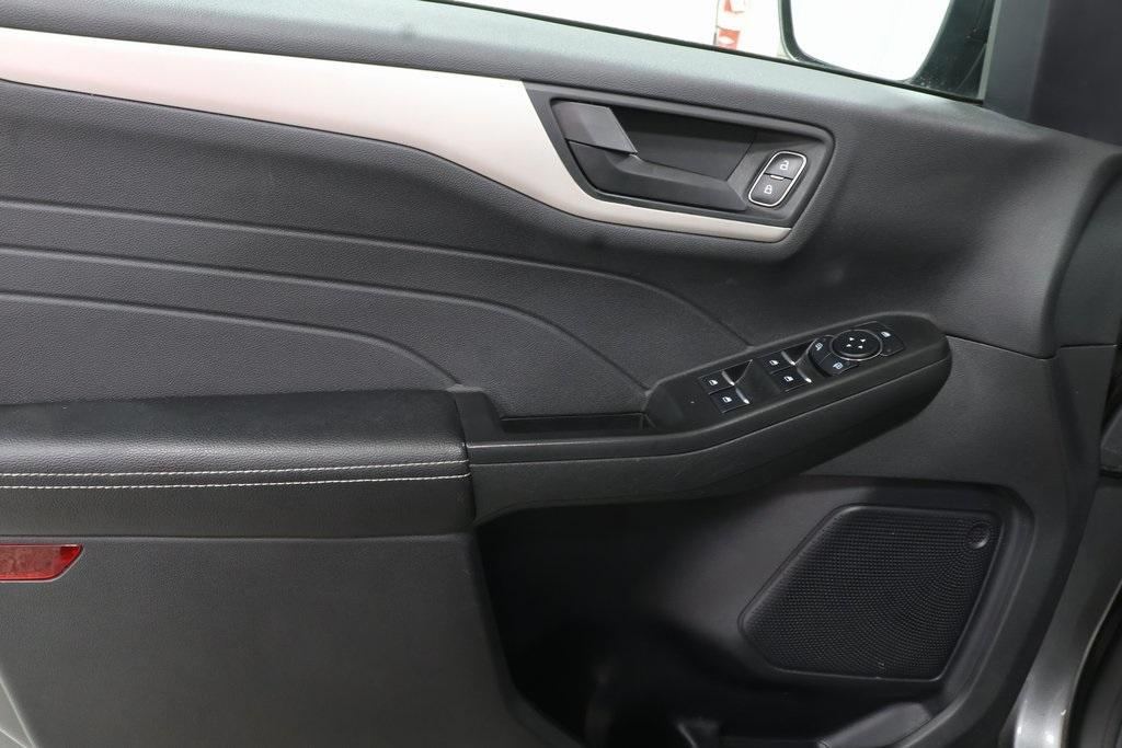 used 2022 Ford Escape car, priced at $21,770
