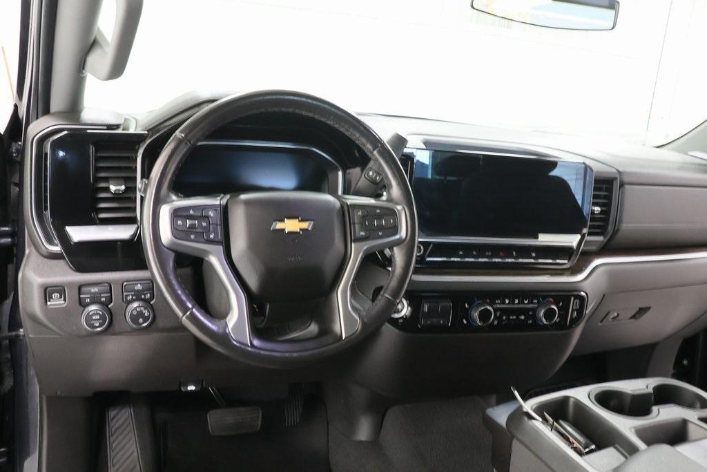 used 2022 Chevrolet Silverado 1500 car, priced at $36,130