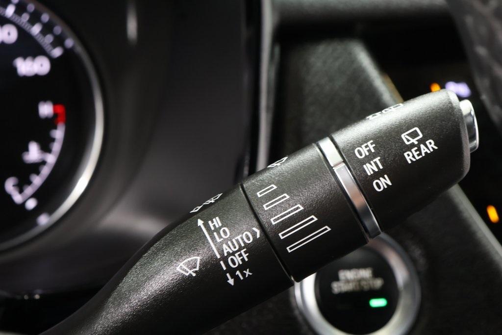 used 2021 Cadillac XT5 car, priced at $23,270