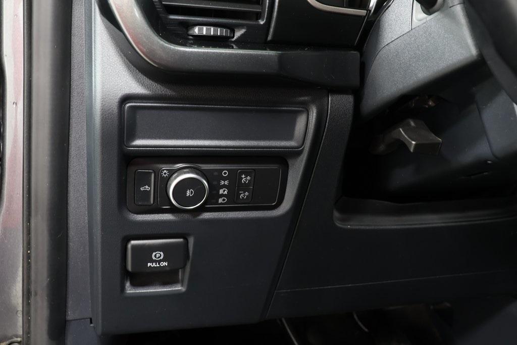 used 2021 Ford F-150 car, priced at $36,620
