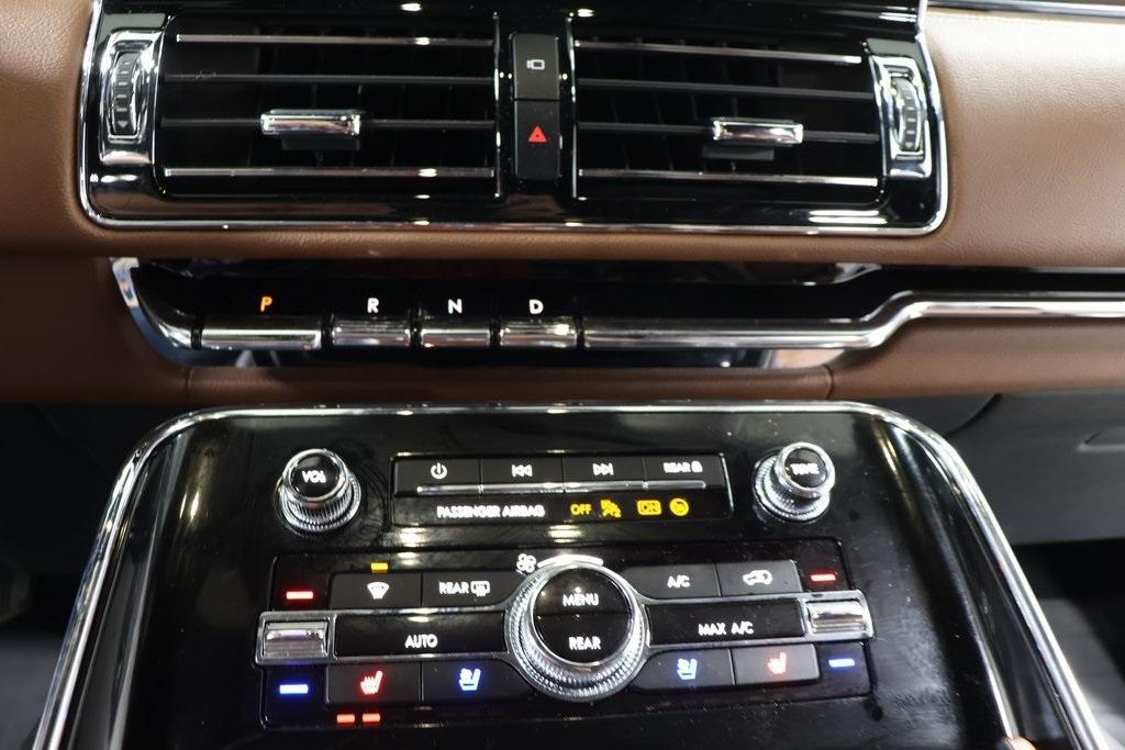 used 2024 Lincoln Navigator car, priced at $86,995