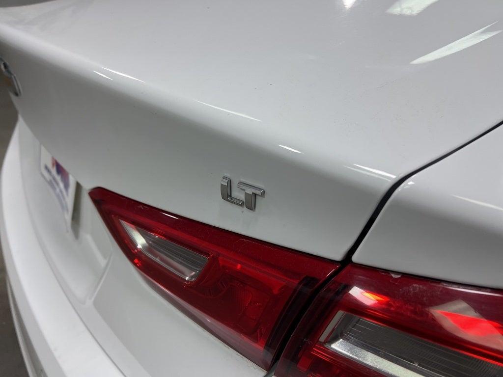 used 2024 Chevrolet Malibu car, priced at $17,994