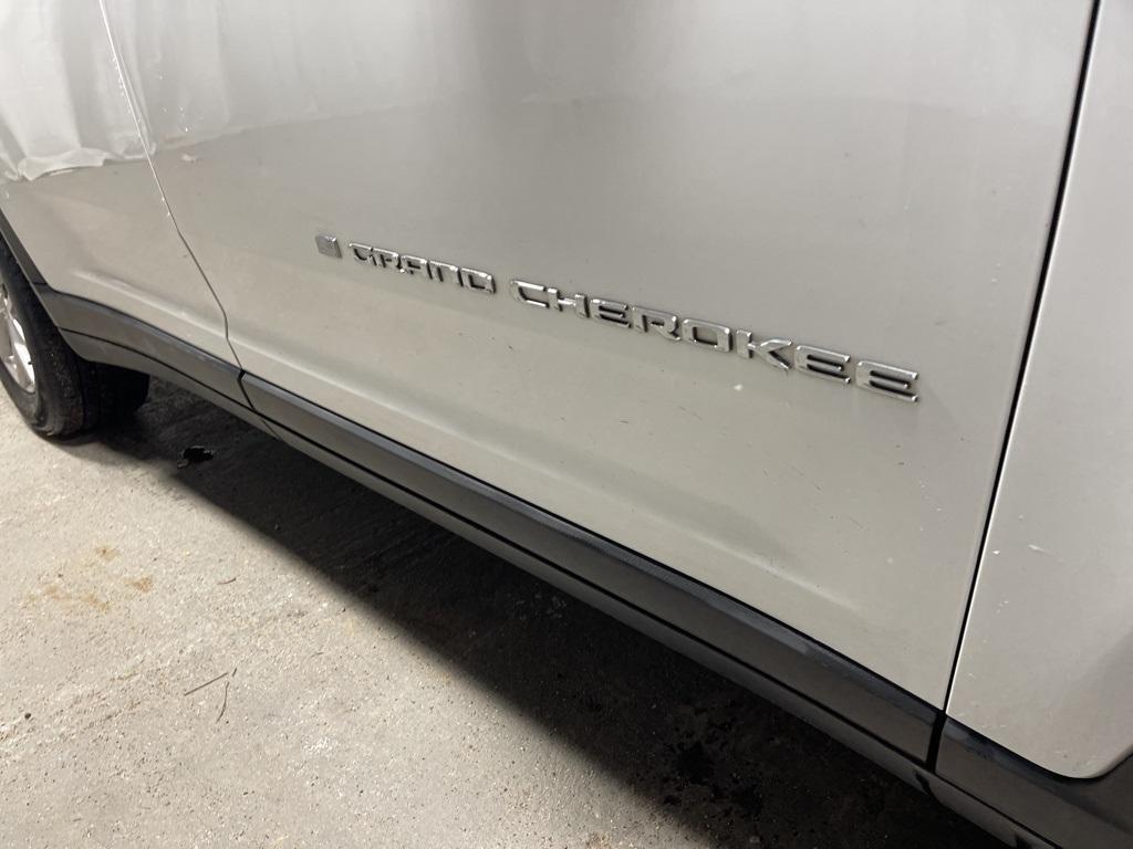 used 2023 Jeep Grand Cherokee L car, priced at $28,688