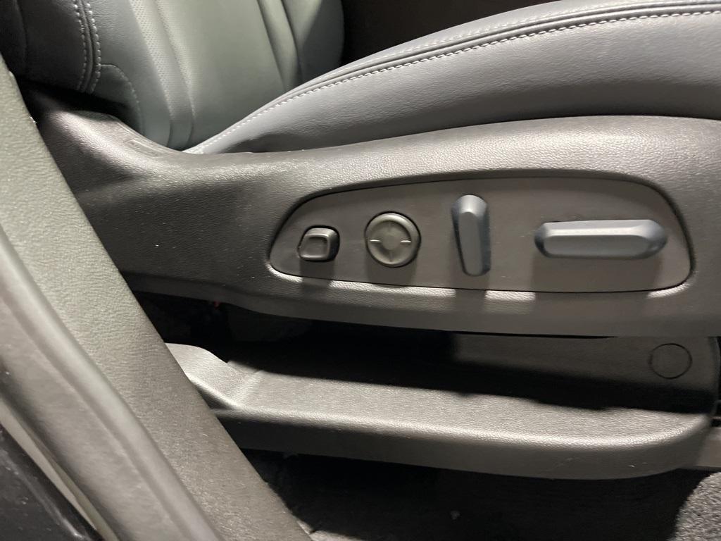 used 2024 Buick Enclave car, priced at $35,400
