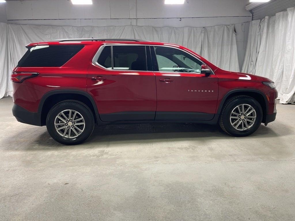 used 2023 Chevrolet Traverse car, priced at $26,356