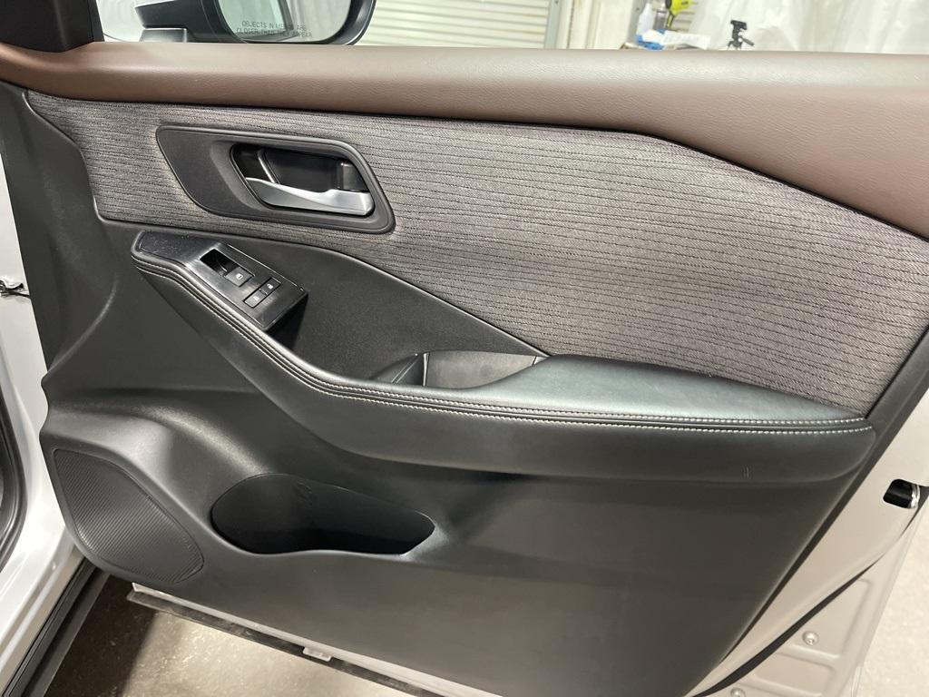used 2023 Nissan Rogue car, priced at $19,799