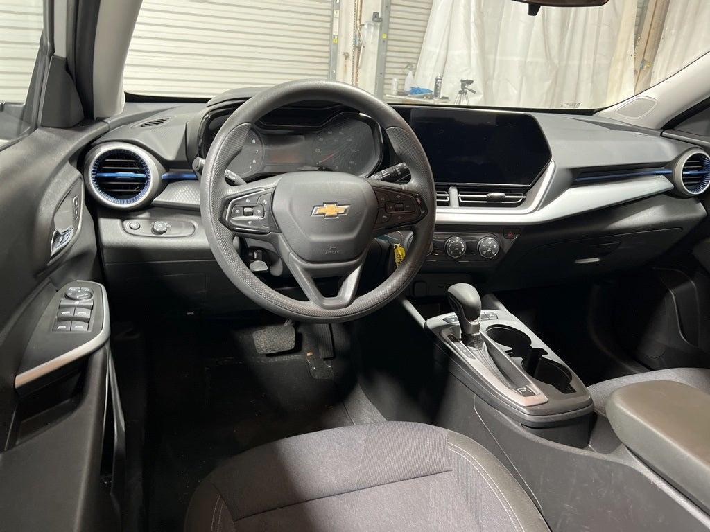 used 2024 Chevrolet Trax car, priced at $20,187