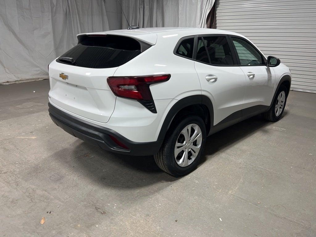 used 2024 Chevrolet Trax car, priced at $20,187