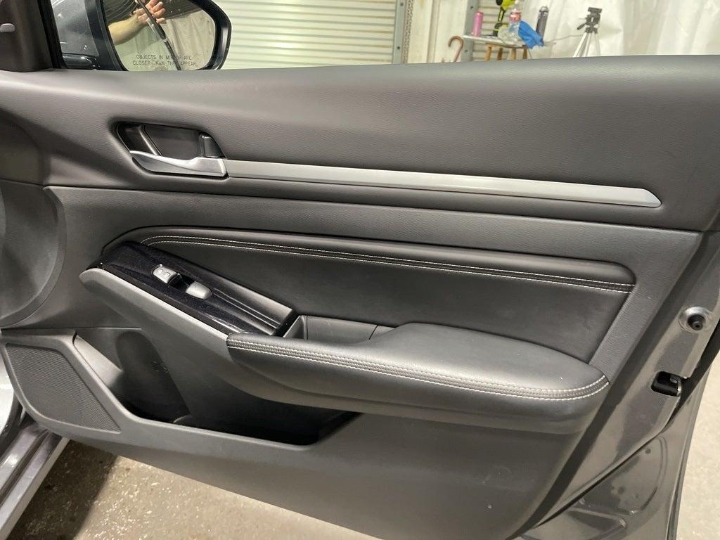used 2023 Nissan Altima car, priced at $20,999